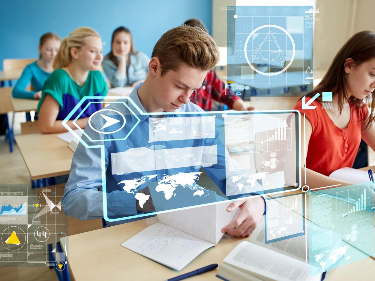 Jak nowoczesne platformy edukacyjne wspierają rozwój kompetencji zawodowych w Polsce