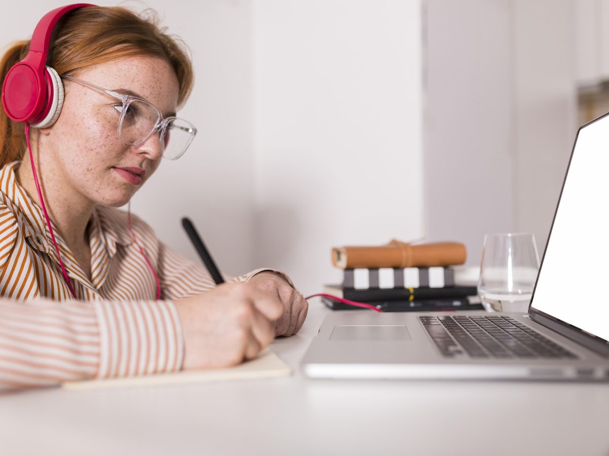 Jak wybrać odpowiednią platformę do nauczania online