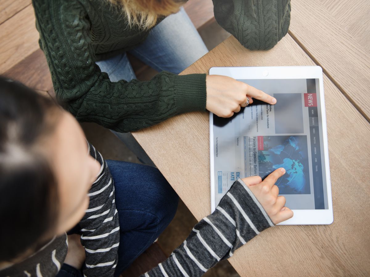 Jak nowoczesne platformy edukacyjne wpływają na rozwój kompetencji w gastronomii